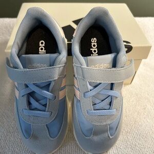 Adidas Girls Light Blue and Pink Sneakers, size 10